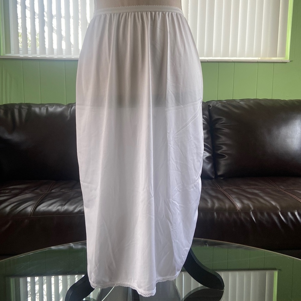 Vtg Shadow Line slip
